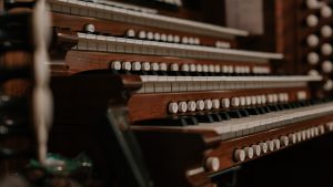 fi page music
